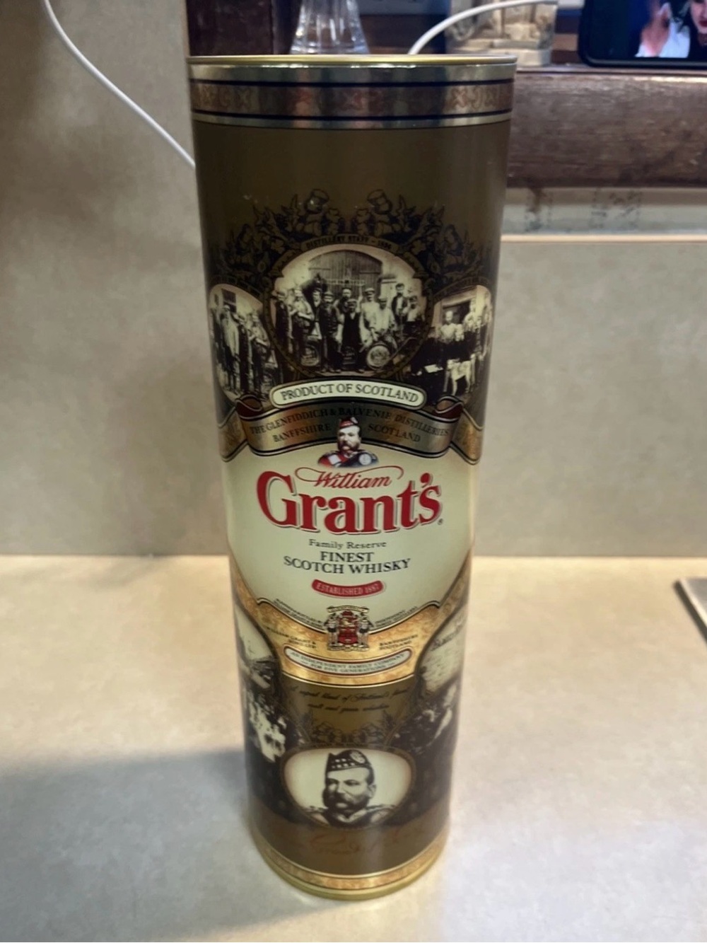 Vintage William Grant's Finest Scotch Whisky Bottle Canister Case Holder